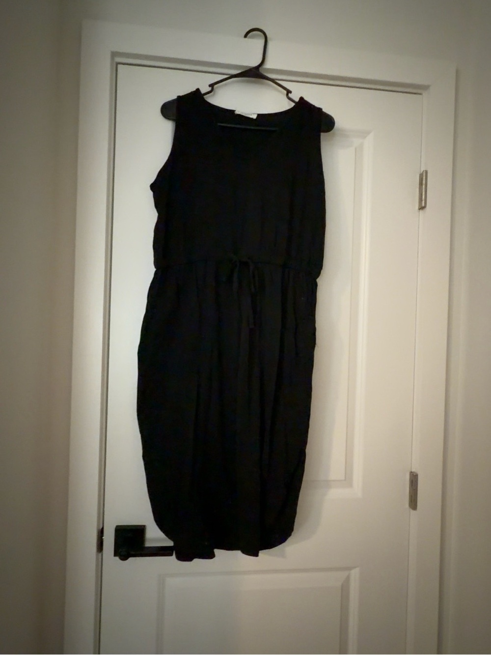 Zenana Outfitters Black Sleeveless Drawstring Midi Dress